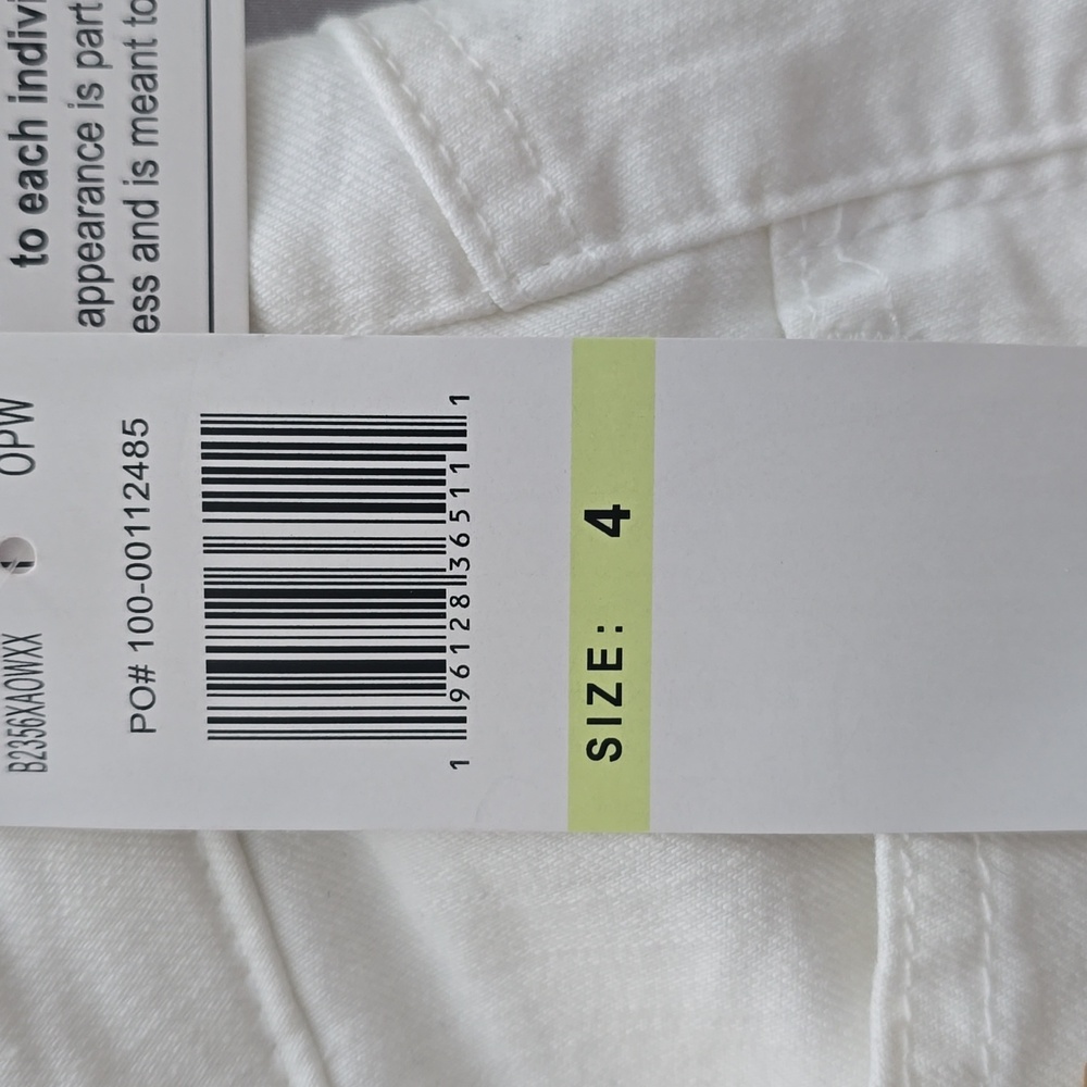 (354) NWT DEMOCRACY "Ab" Technology Kick Flare Raw Hem Jeans, Size 4 - Picture 6 of 11